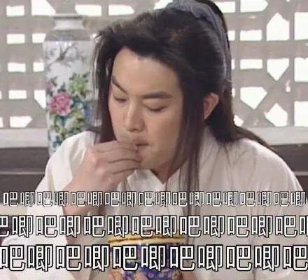 娱乐吃瓜的小花